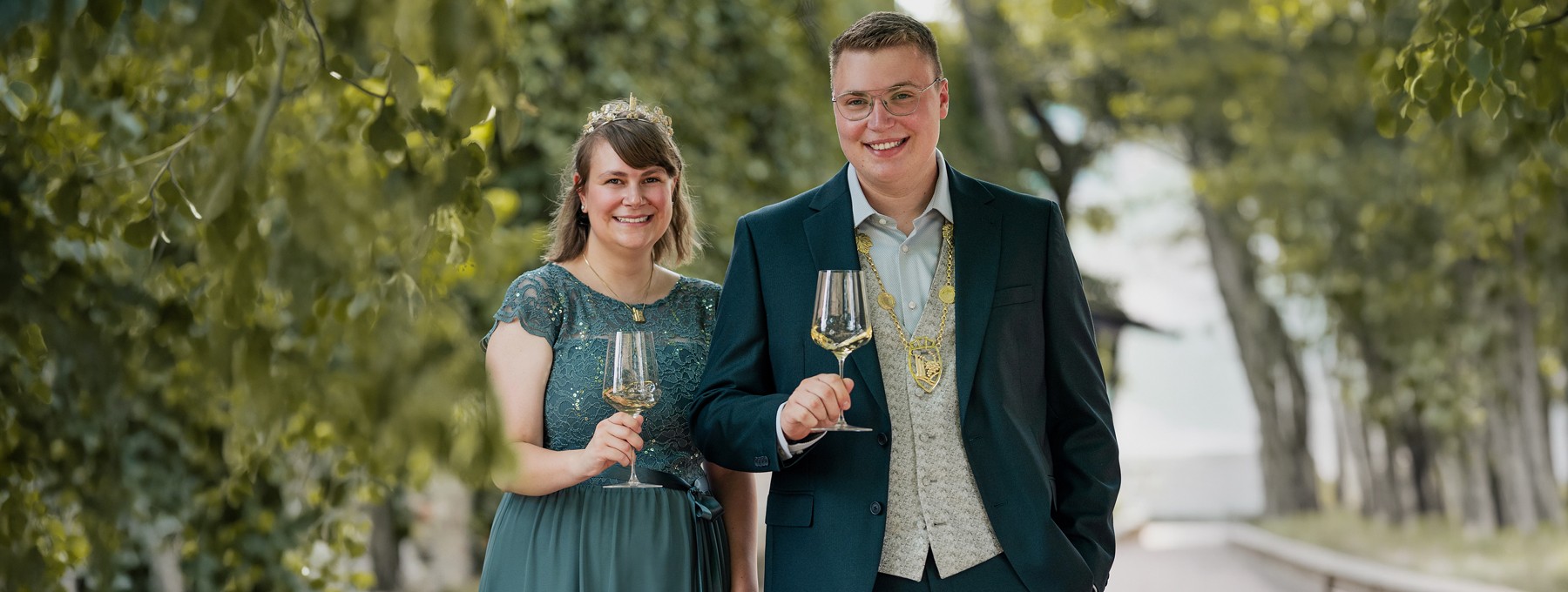 Die Binger Weinmajestäten