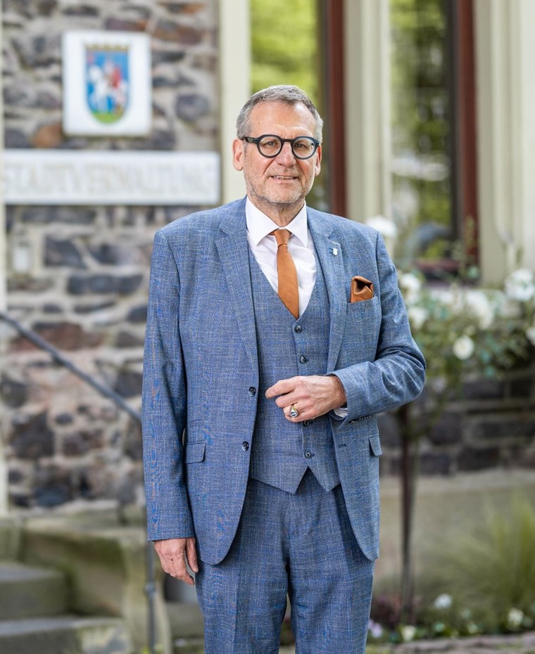 Oberbürgermeister Thomas Feser Oberbürgermeister Thomas Feser