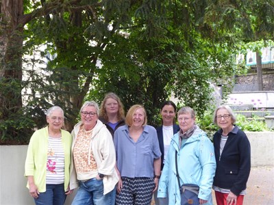 Literatur zur Triennale Verbindung und Zusammenhalt