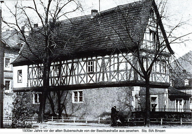 Seitenansicht der Bubenschule, 1930er Jahre
