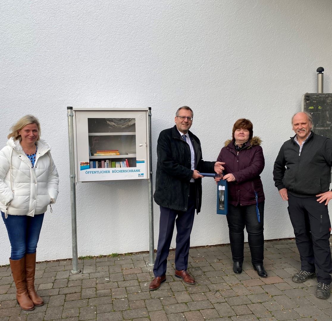 "Die öffentlichen Bücherschränke sind eine tolle Möglichkeit, die Bücher ,weiterleben‘ zu lassen!"