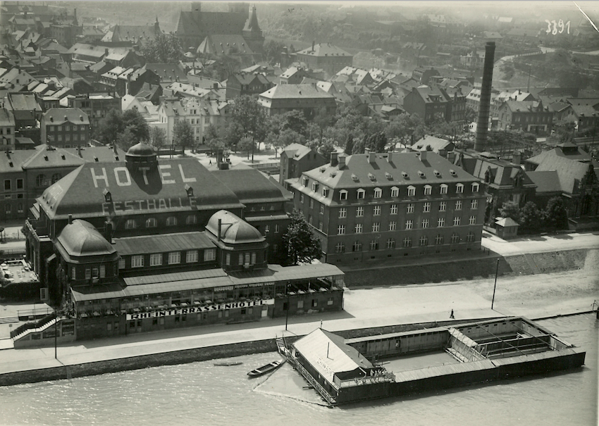 Die Binger Rhein-Badeanstalt