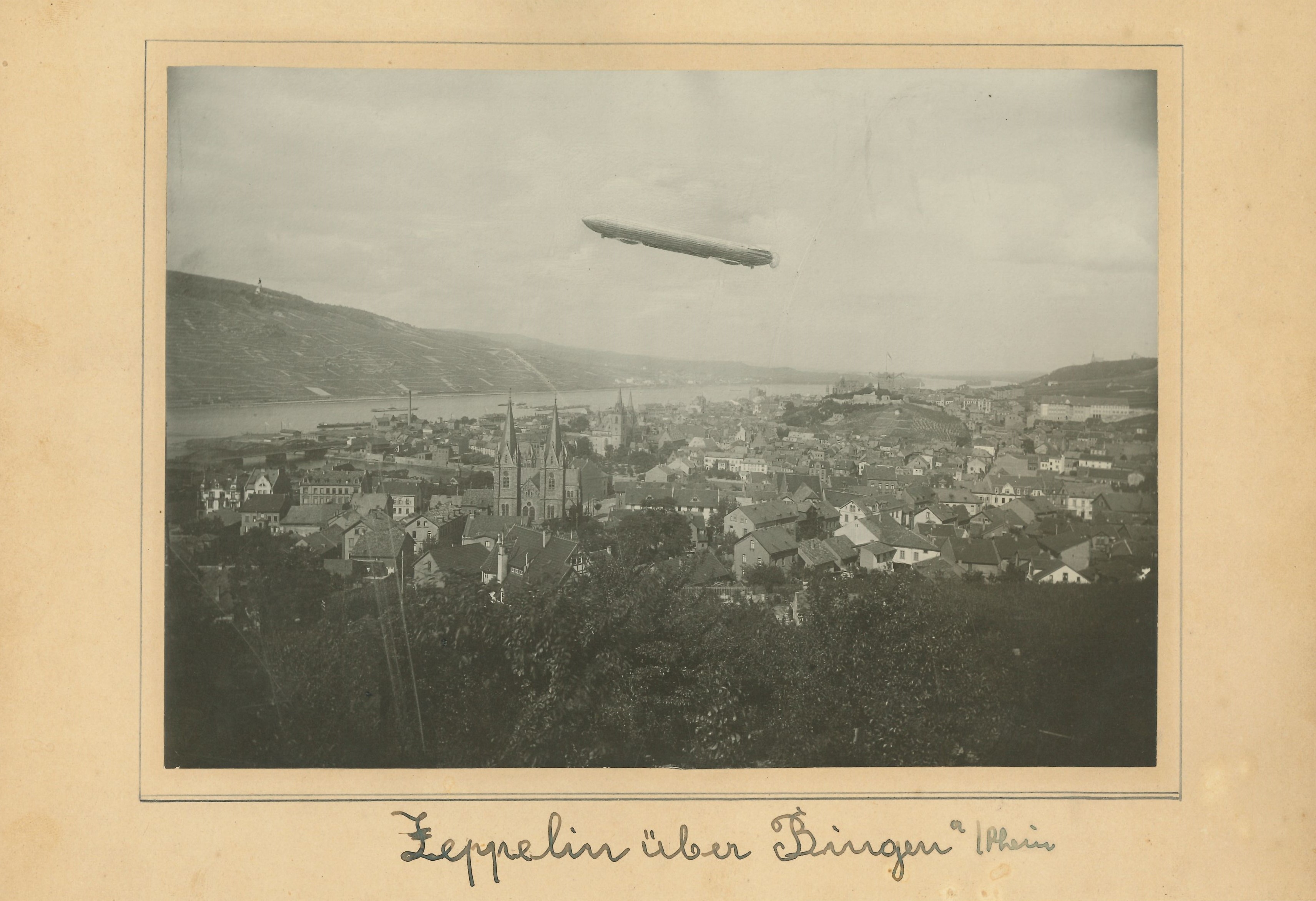 Als der Zeppelin zweimal über Bingen flog