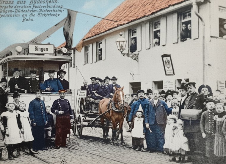 1907: Wechsel von Postkutsche auf Straßenbahn
