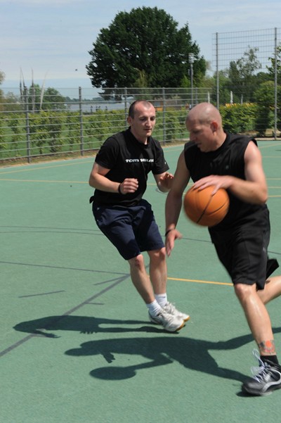 Basketball im Park am Mäuseturm  |  Quelle: Karl Heinz John Photographie