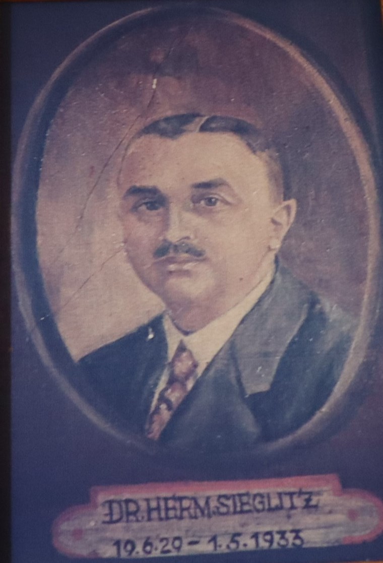 Dr. Hermann Sieglitz