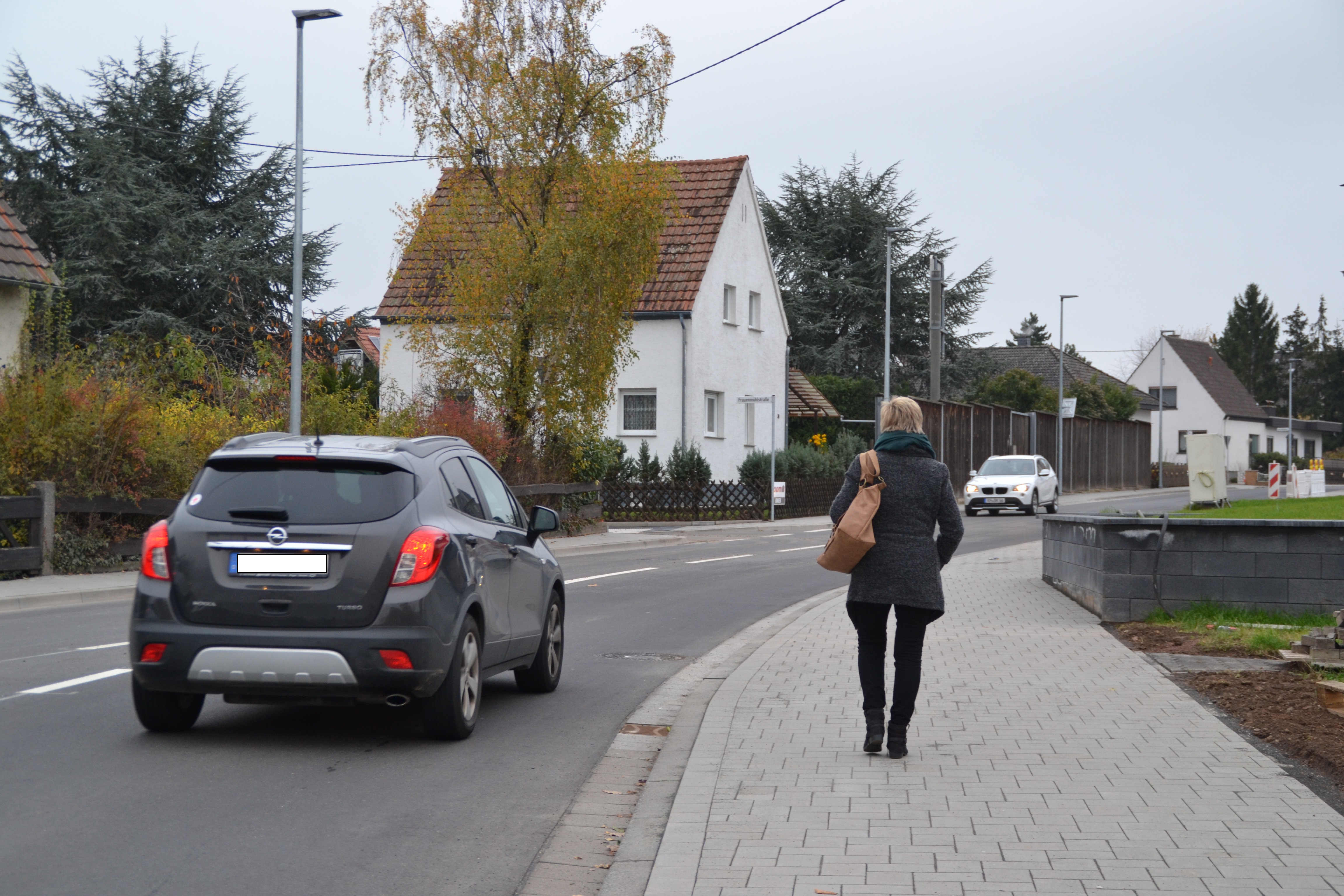 Fertig gestellte Hitchinstraße (2017).  