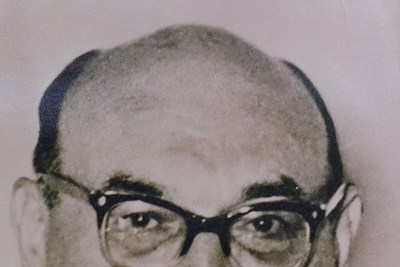 Dr. Walter Asbach