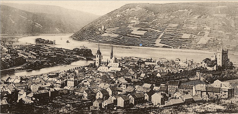 Die Aufnahme zeigt Bingen und das Bahngelände in Bingerbrück vor rund 100 Jahren.