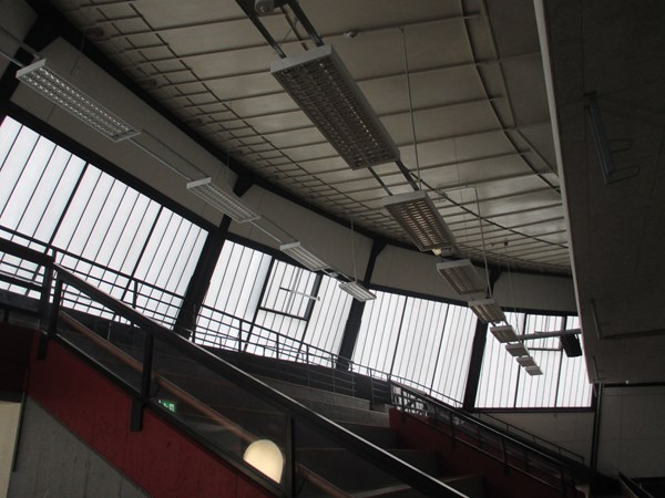 Hallenbeleuchtung