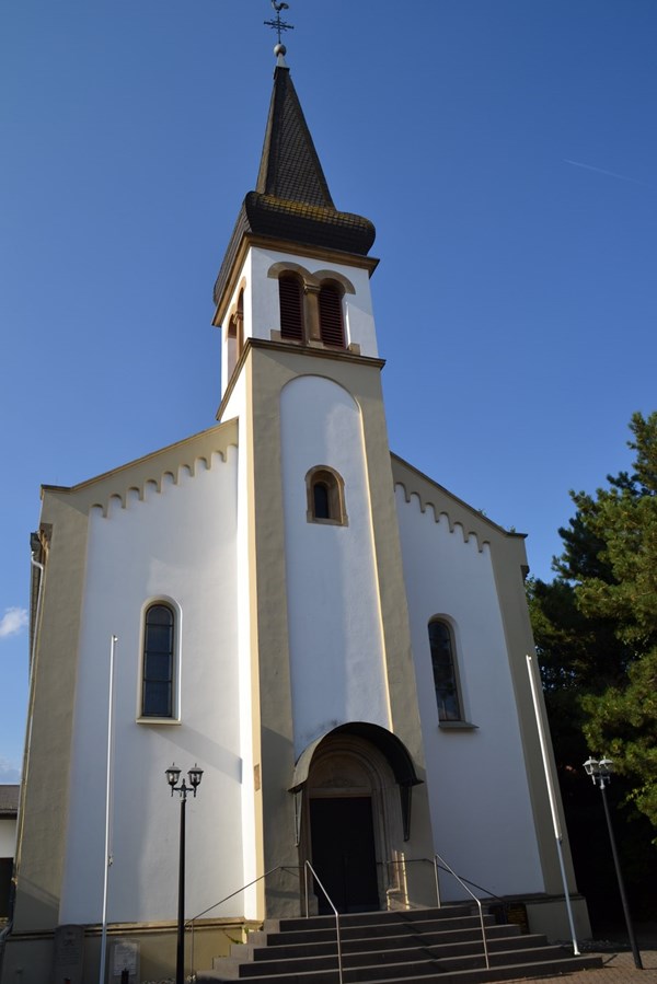Die Filialkirche St. Georg.