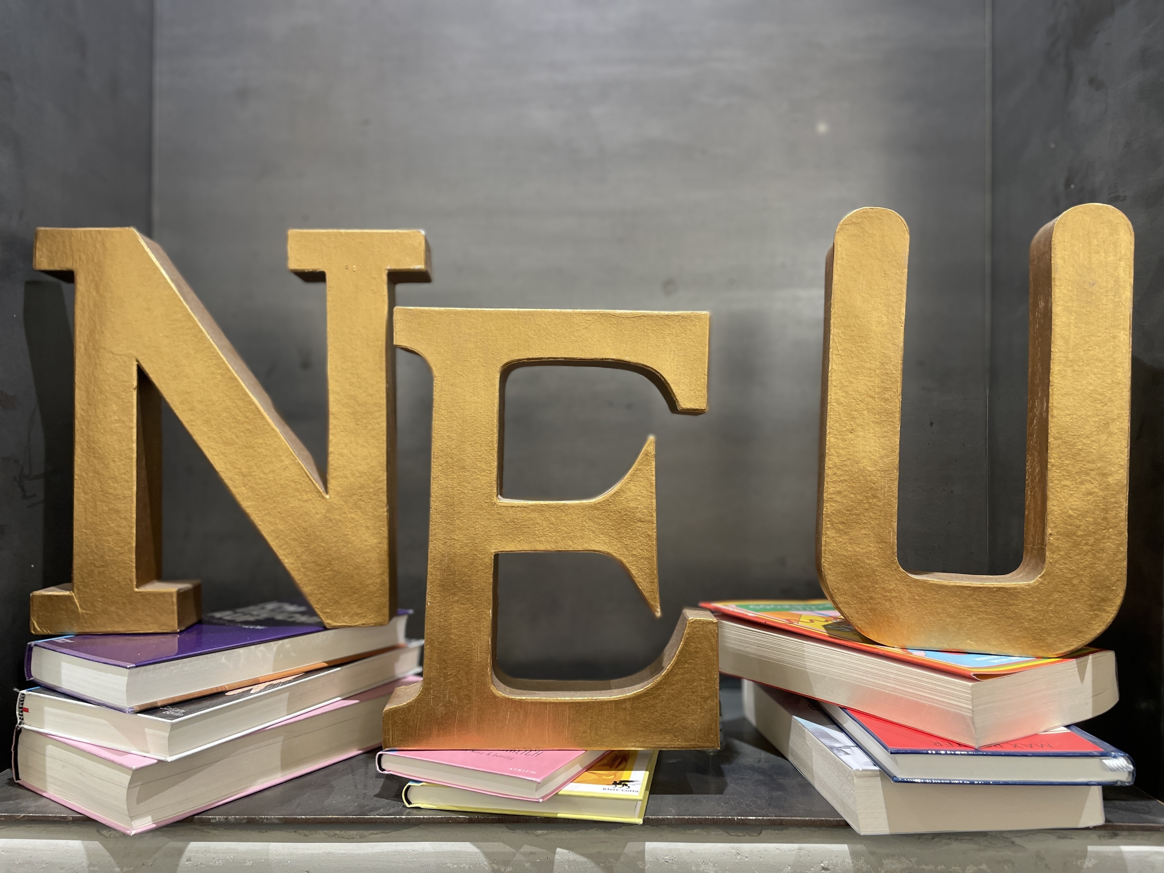 Die Bücherei³ hat für den Sommer Büchertipps zusammengestellt.